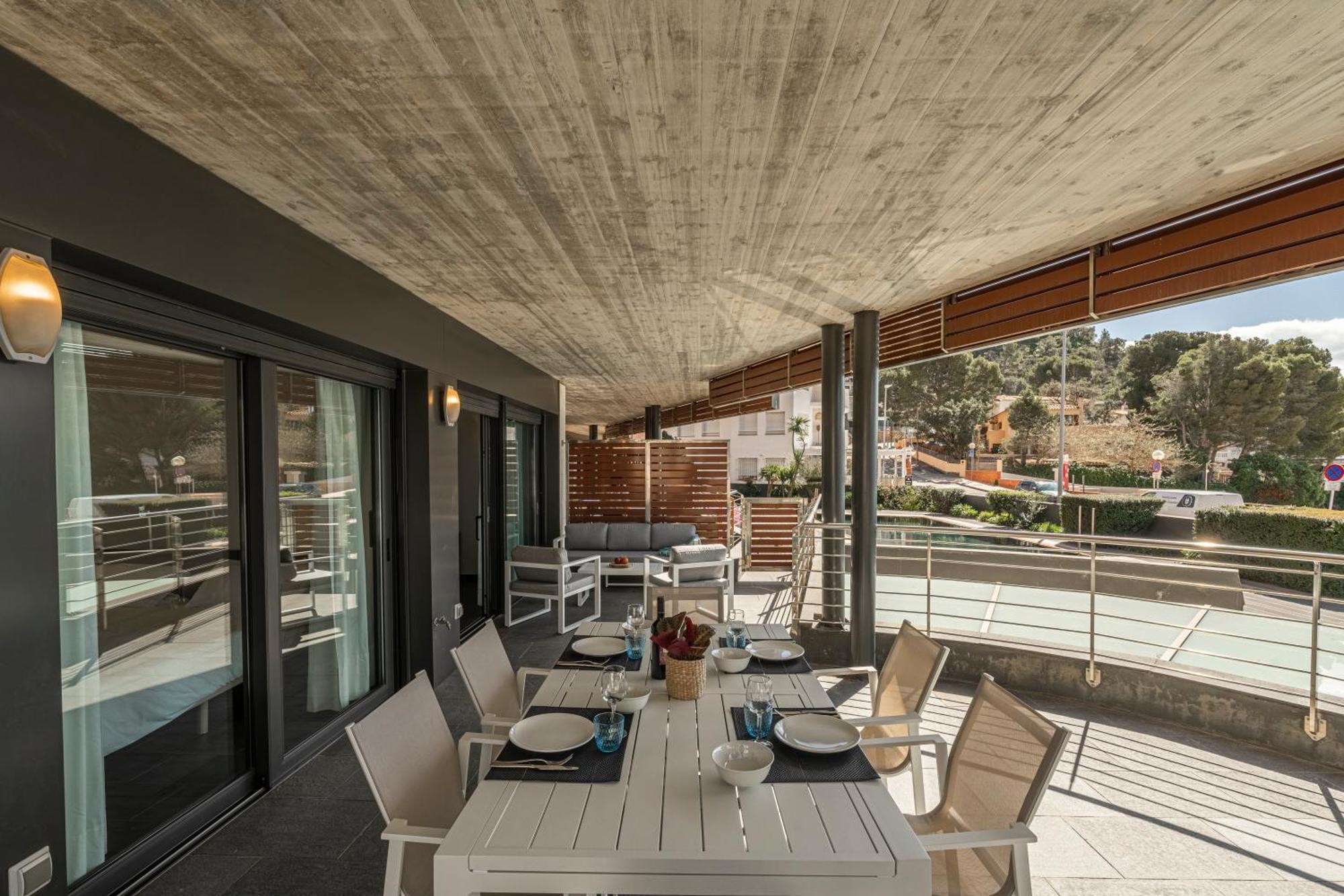 Apartamento Con Gran Terraza Delante Del Mar Ρόζες Εξωτερικό φωτογραφία